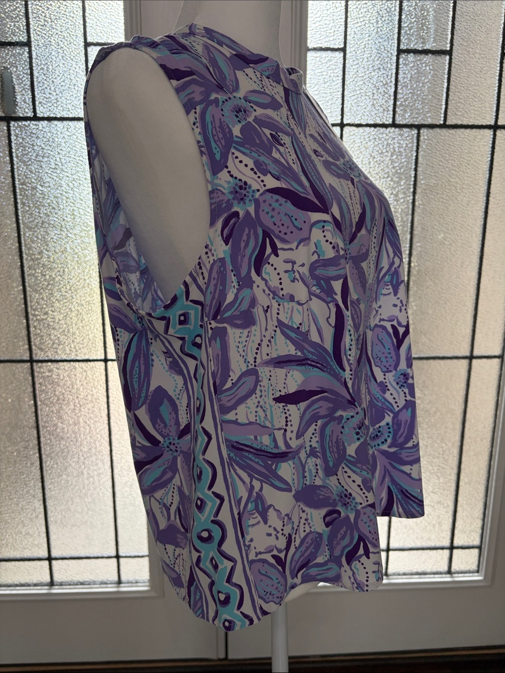 Lilly Pulitzer Anya Top - Picture 2 of 5